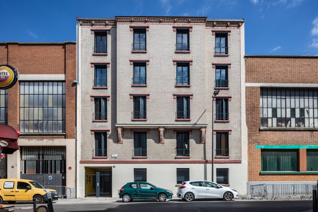 En mai, Caritas Habitat a remis les clés, aux équipes du Samu social de Paris, d’un nouveau centre d’hébergement d’urgence dédiés aux familles.